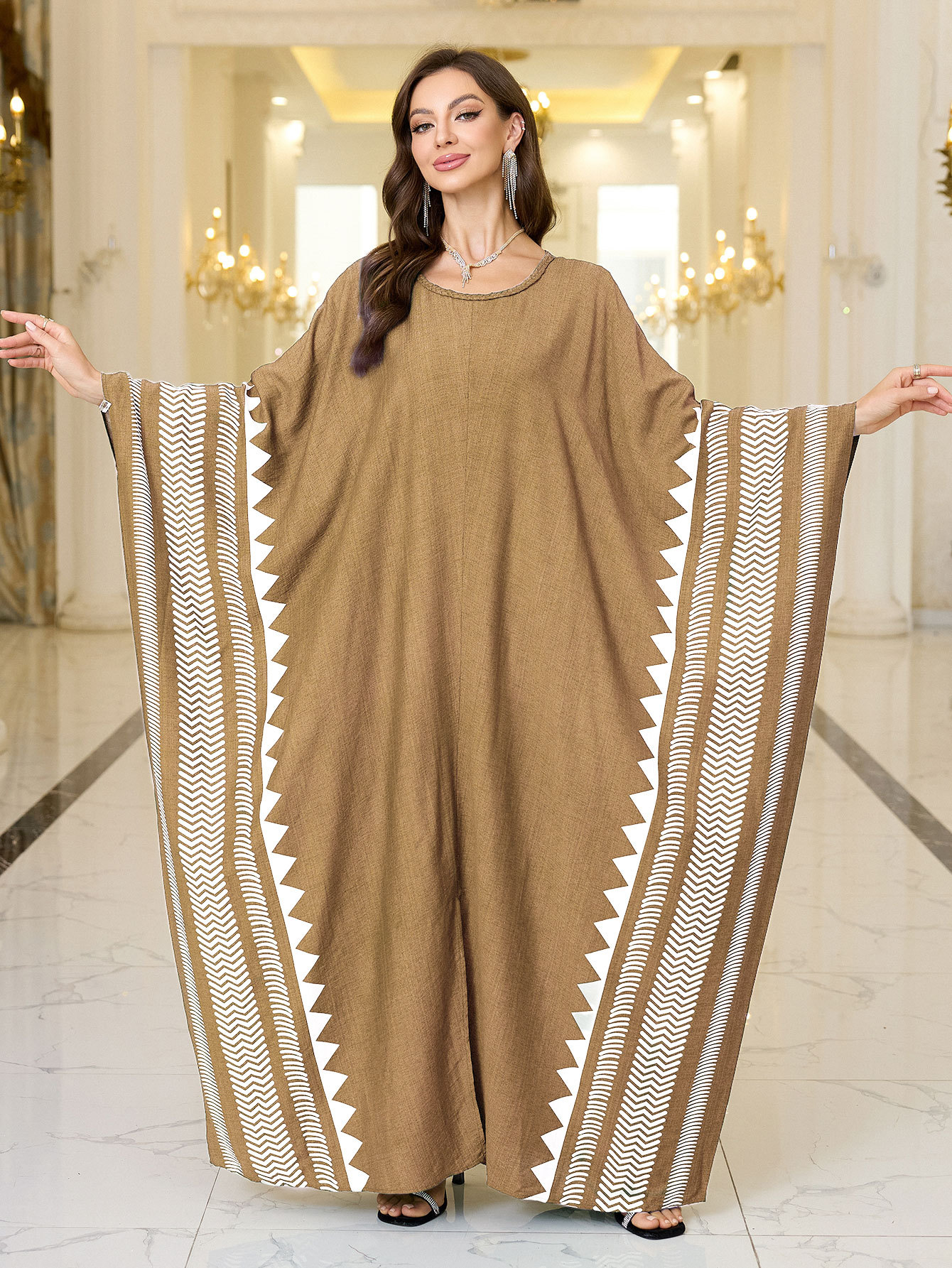 Geometric Pattern Kaftan Maxi Dress with Long Batwing Sleeves for Beach Cover Up